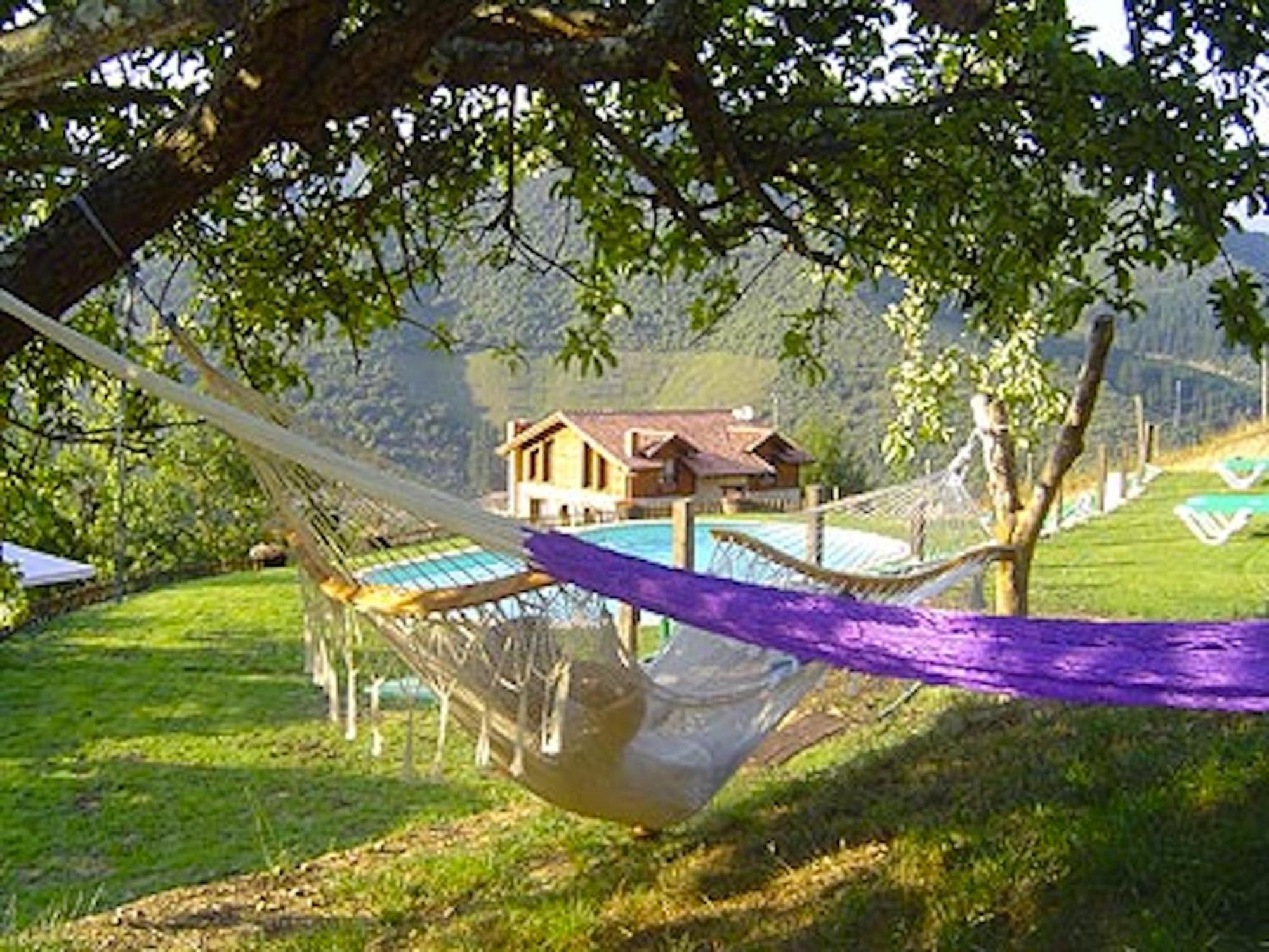 Posada El Bosque Mieses ภายนอก รูปภาพ